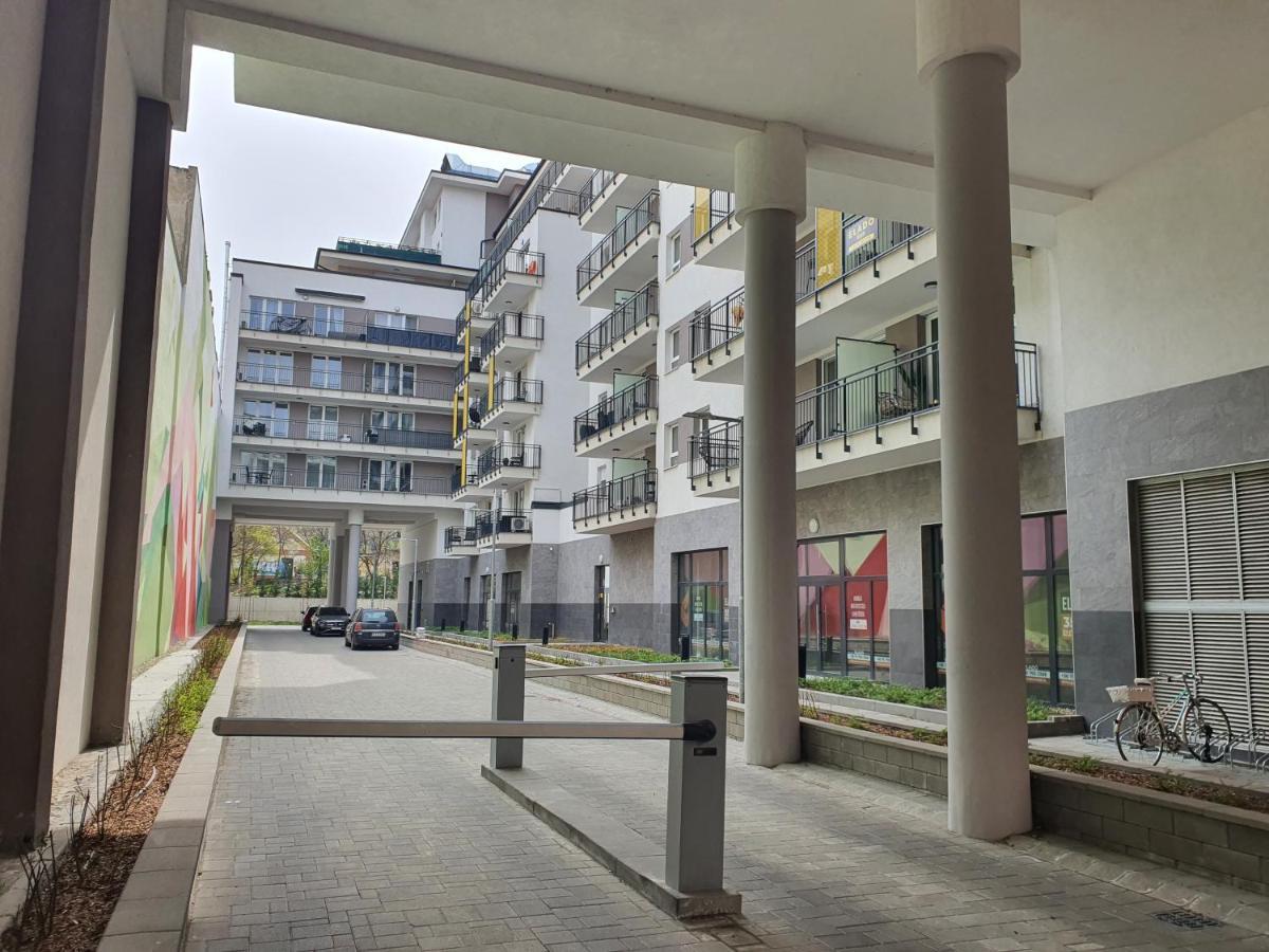 Park West Apartment - Free Parking Budapest Exterior photo