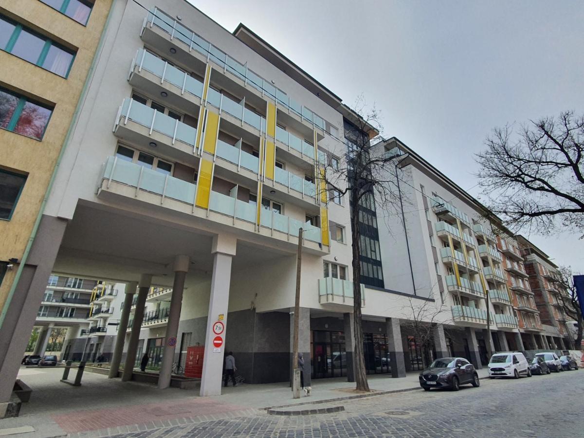 Park West Apartment - Free Parking Budapest Exterior photo