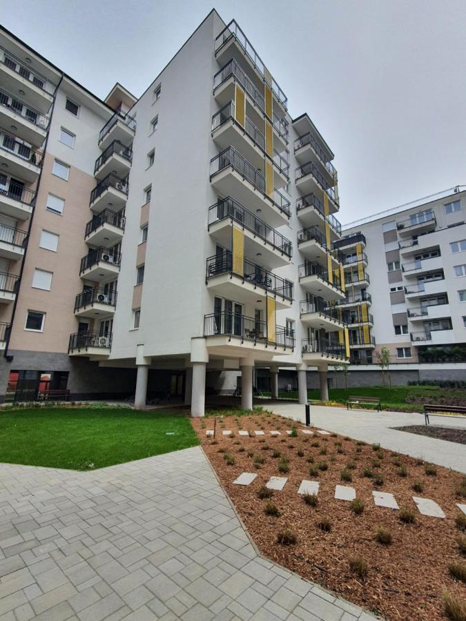 Park West Apartment - Free Parking Budapest Exterior photo