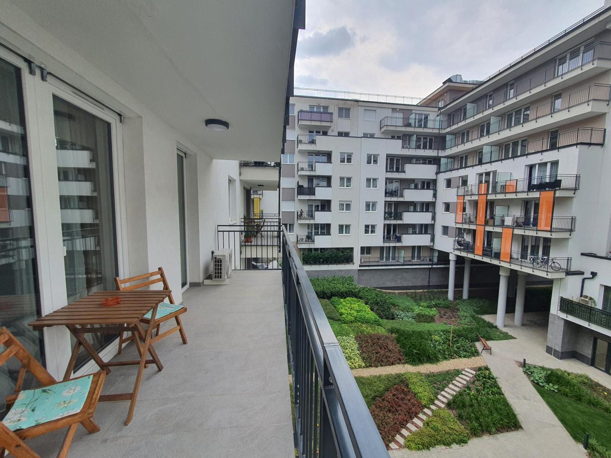 Park West Apartment - Free Parking Budapest Exterior photo